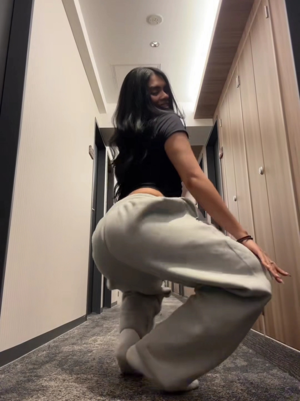 @🦋