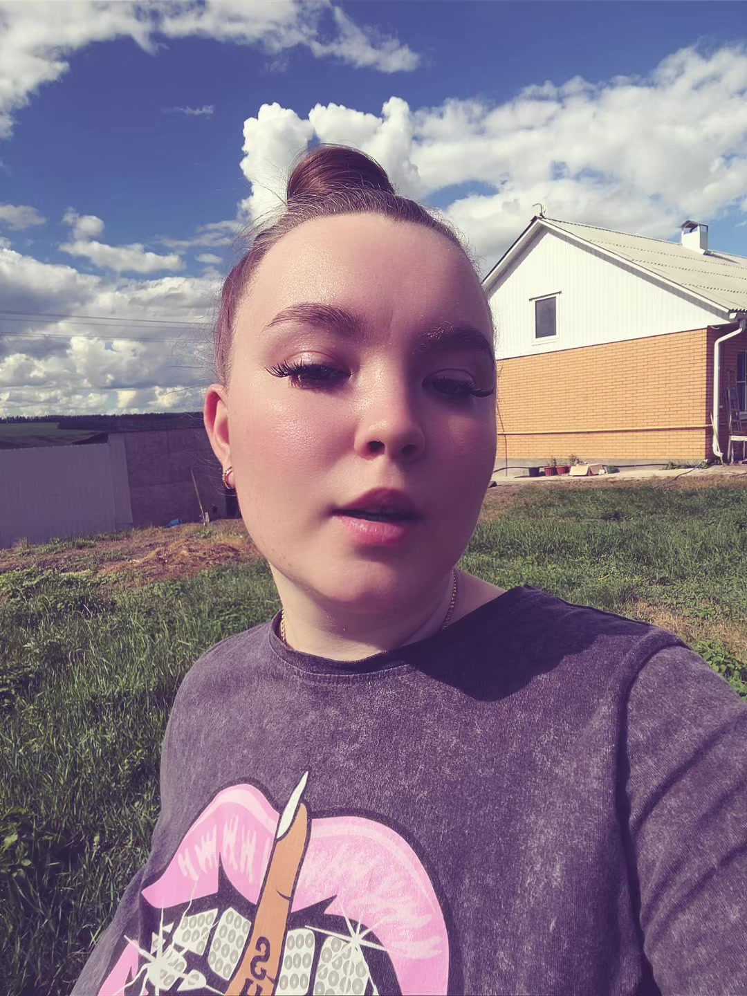 @viks_lips