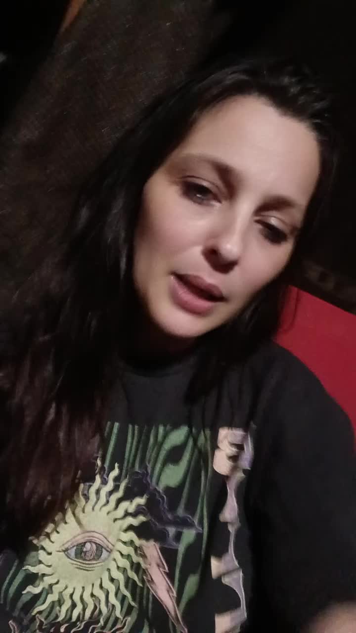 @Nikki smokealot