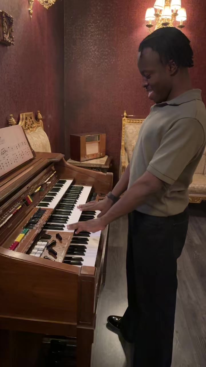 @ابـوطـلّــو