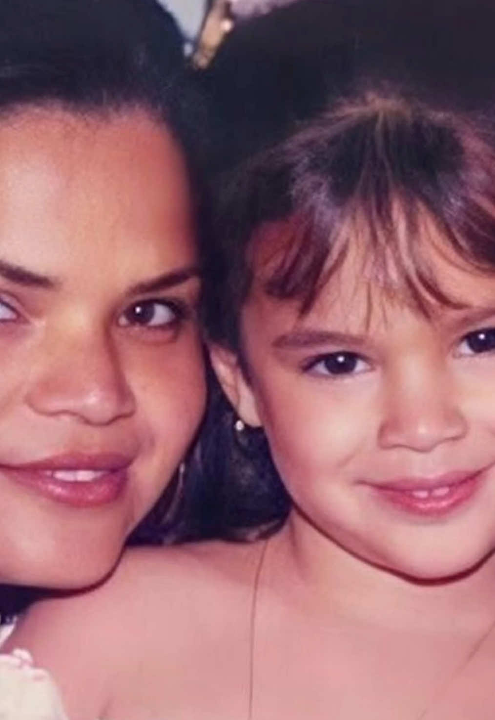 @Bruna Marquezine