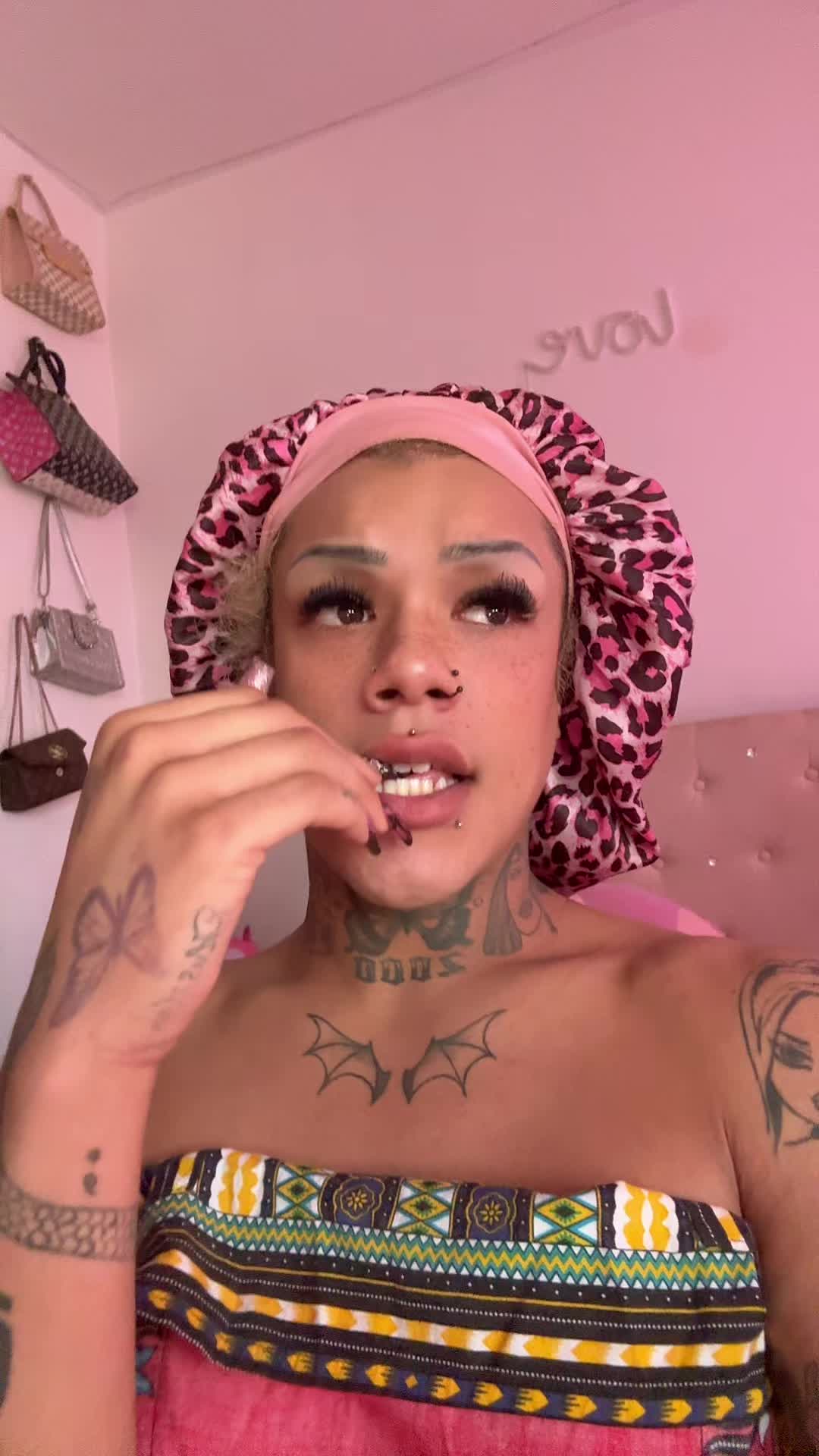 @Taella Marie