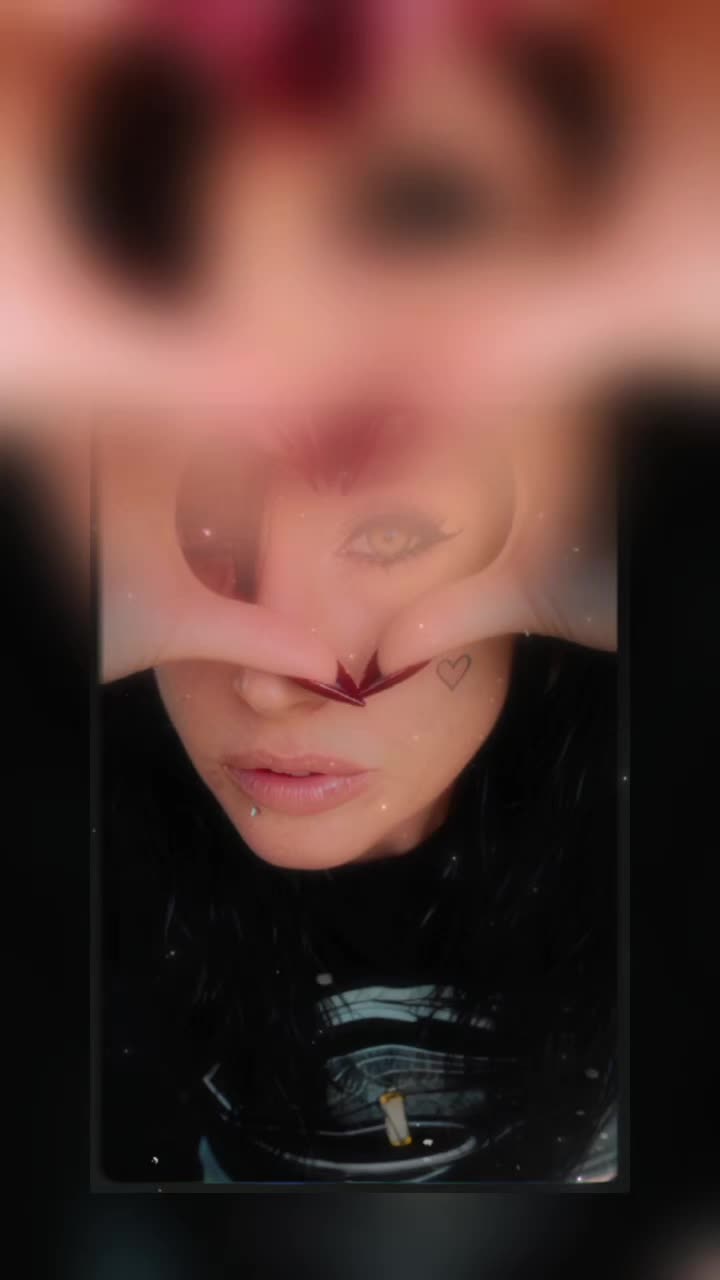 @AngelNicole ๐๐