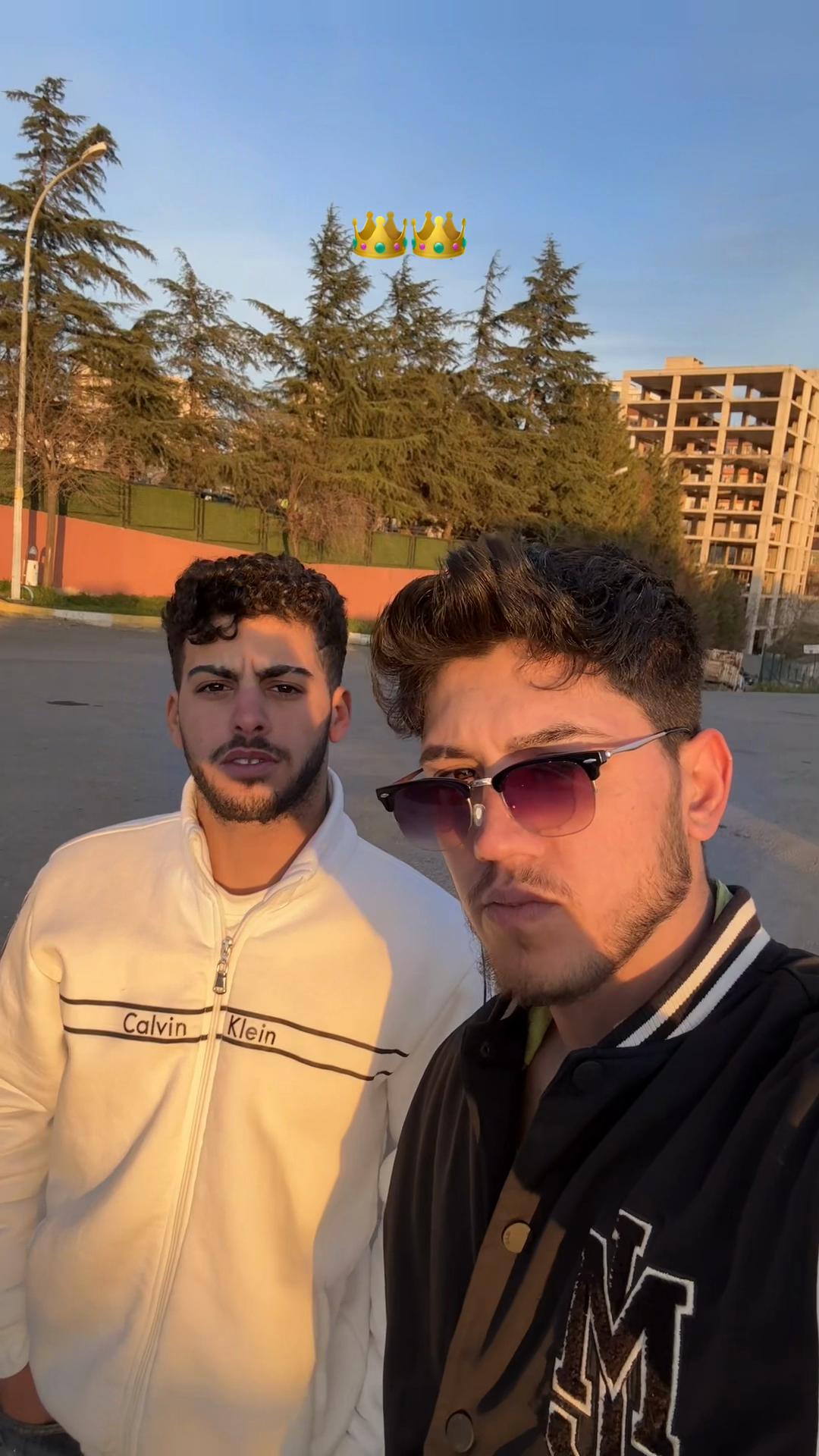 @E. G&uuml;neş