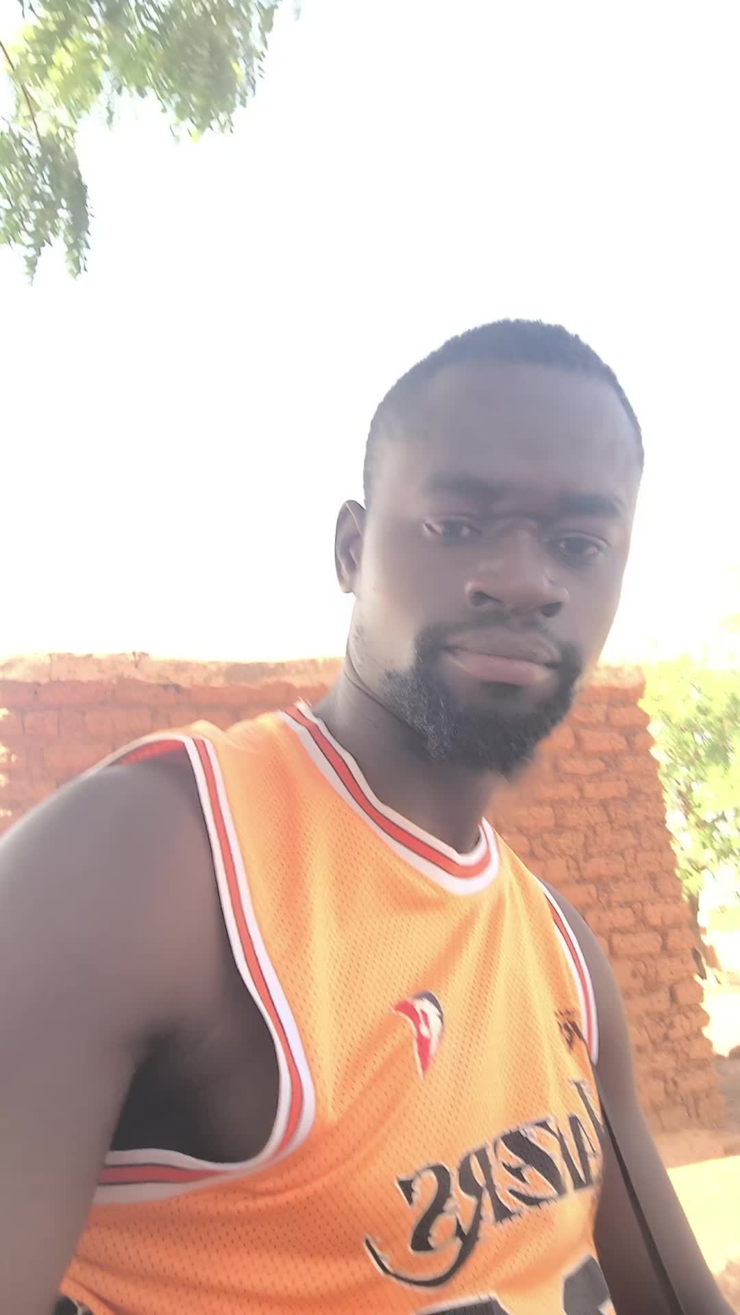 @mouminisanga