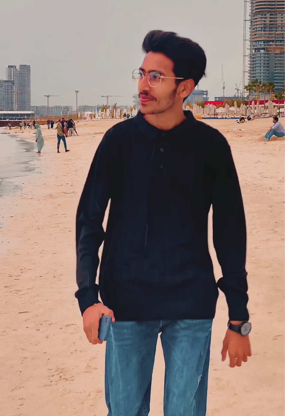 @MUHAMMAD ABDULLAH GONDAL🇦🇪❤️