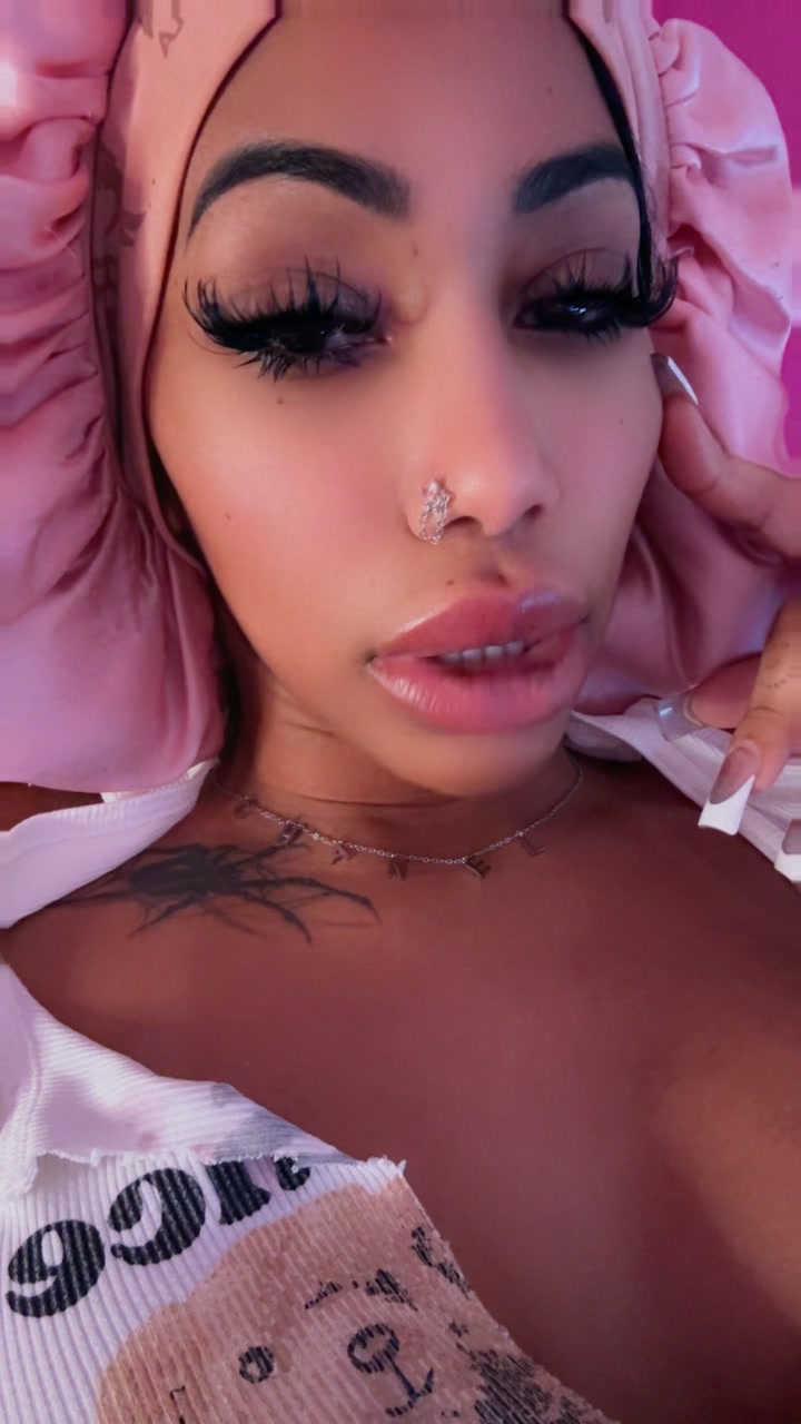 @LEYA🍑