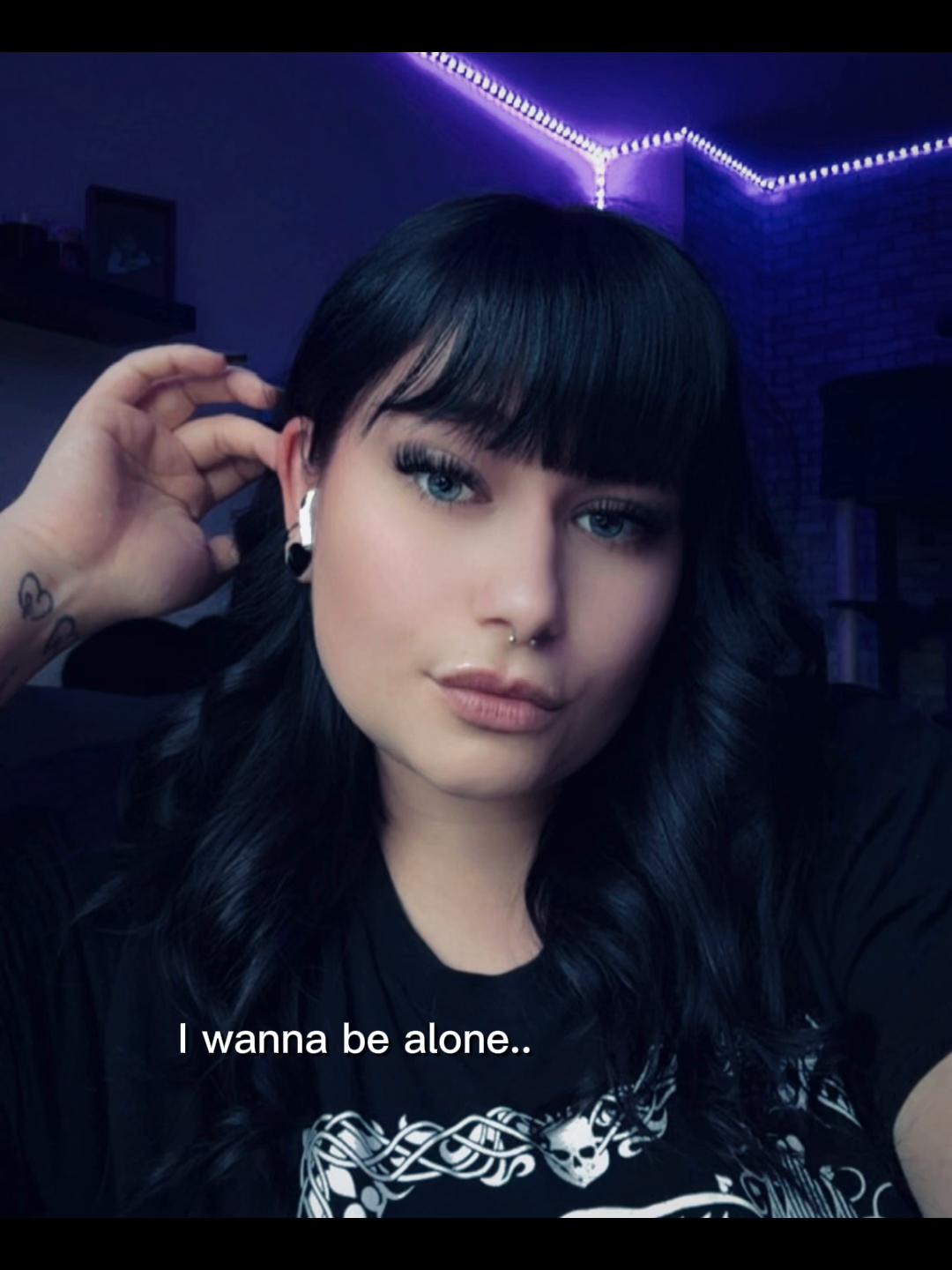 @Lea🖤