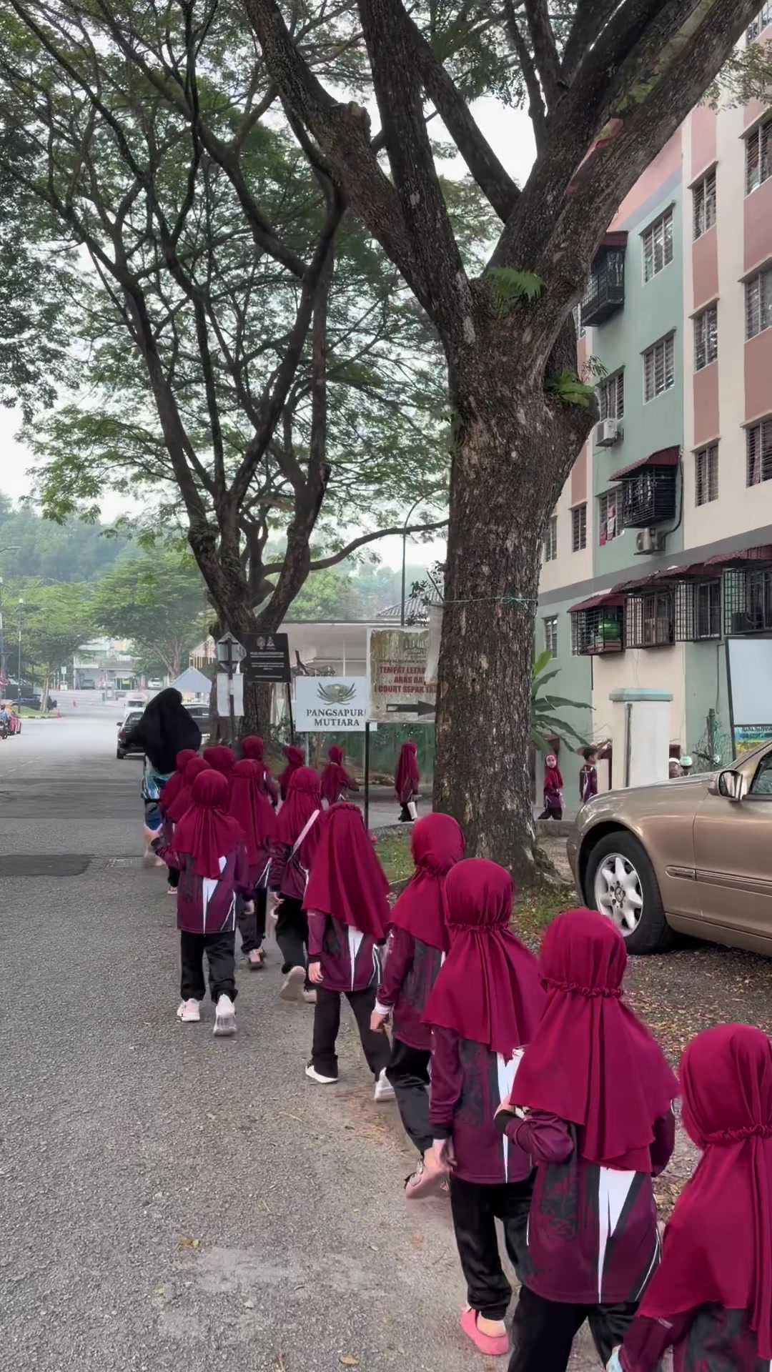 @PASTI UMI GOMBAK