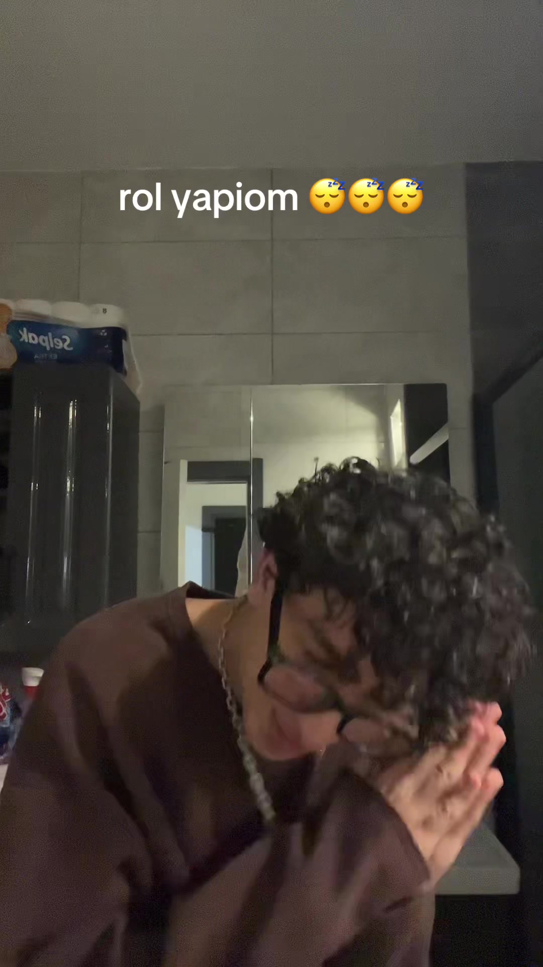 @emriboi