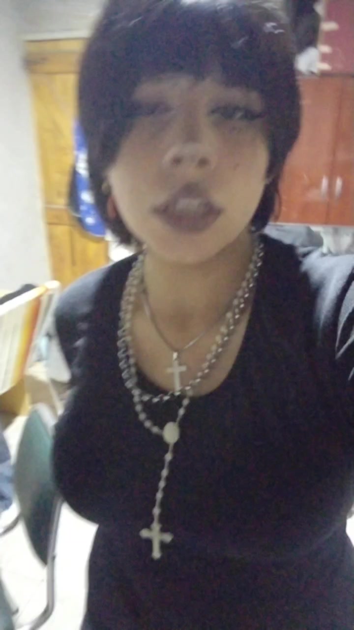@moñeña🦥