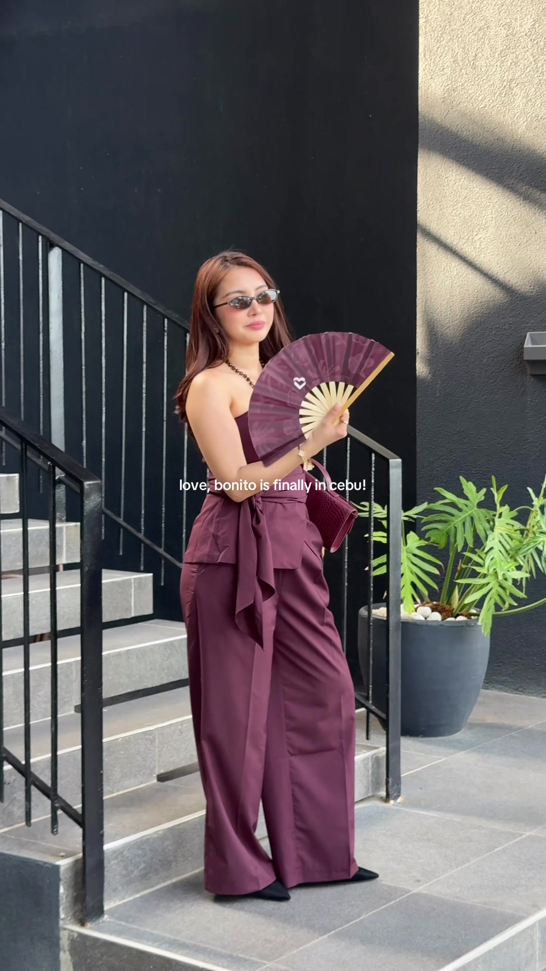 @ixviena on ig