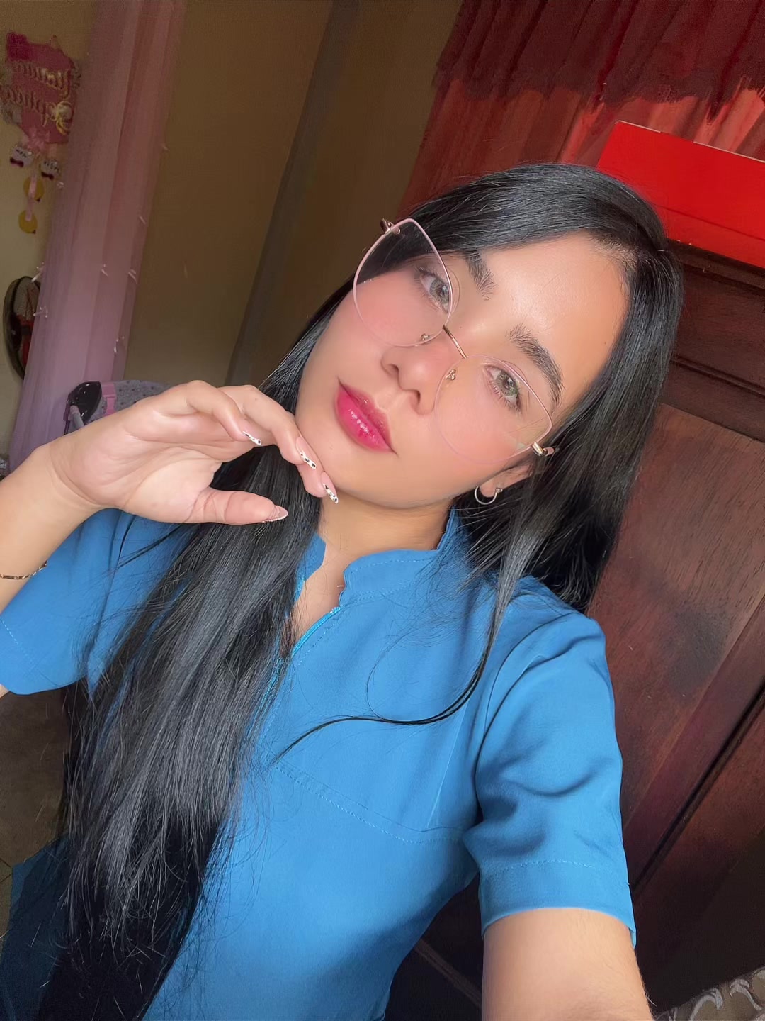 @Ssharlot