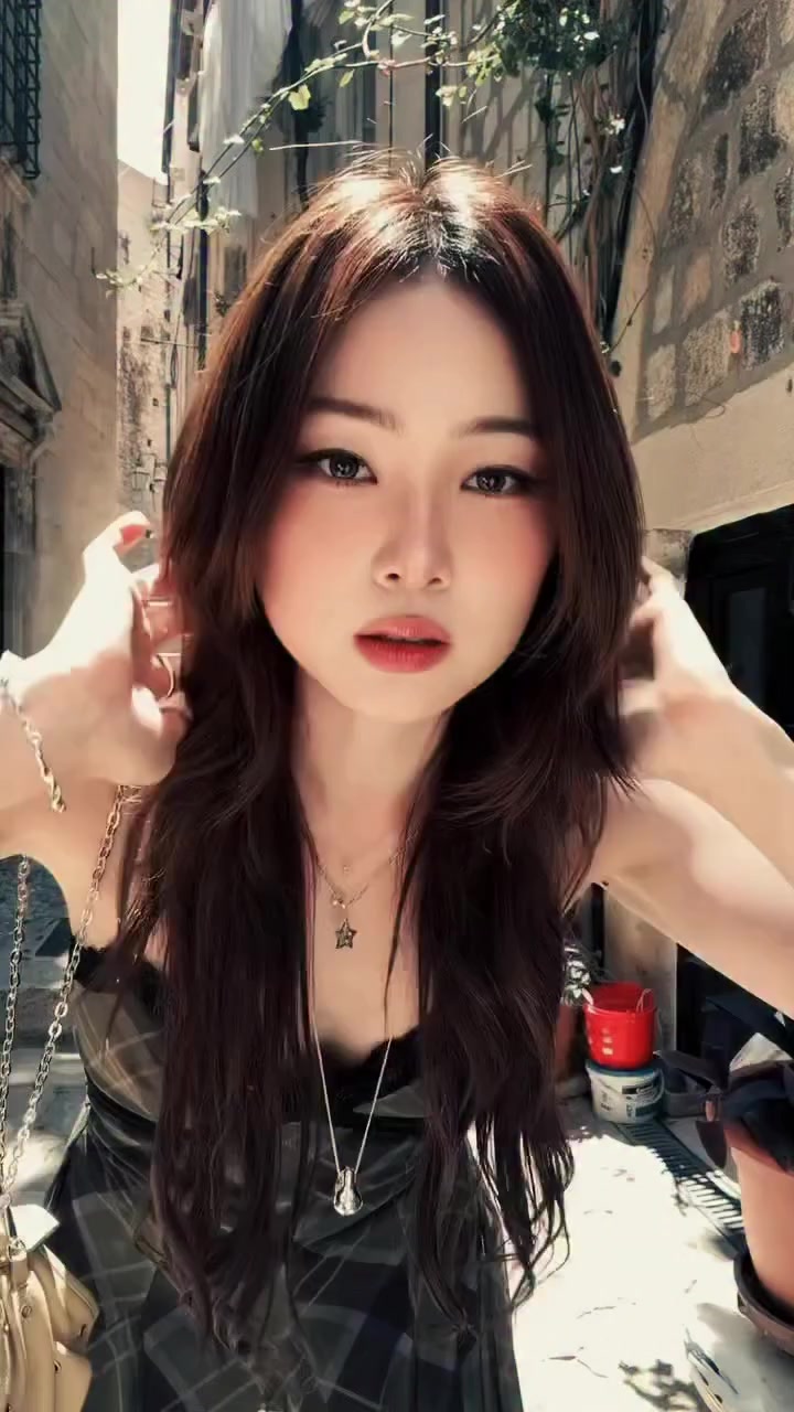@DionLipz