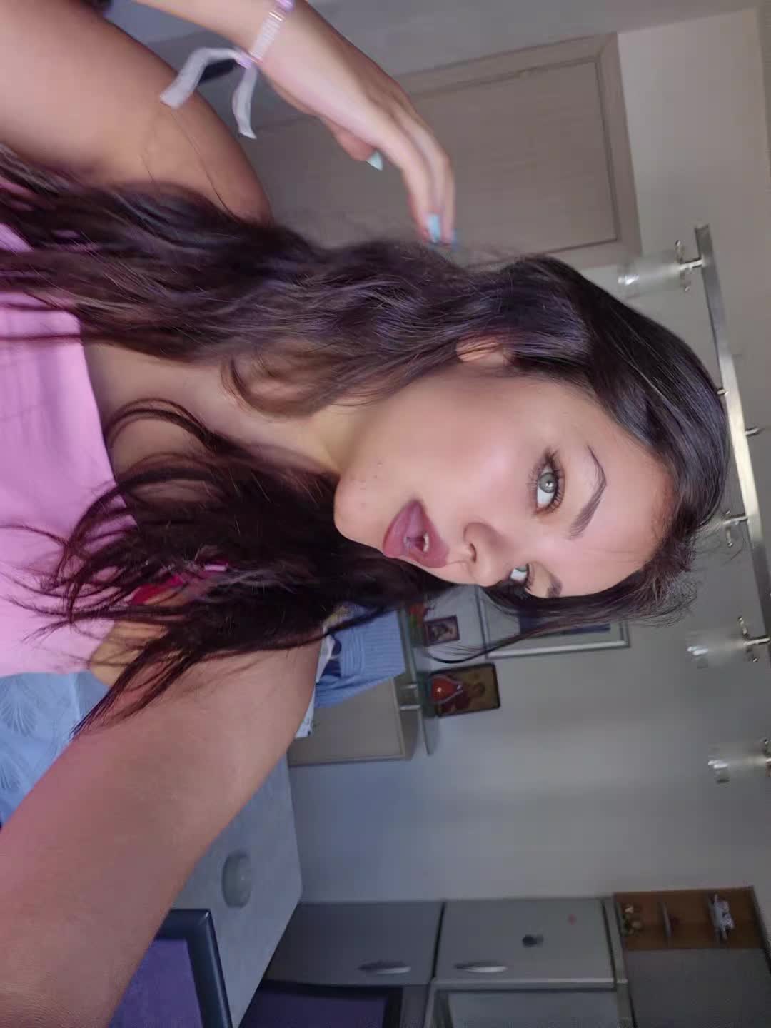 @Anastasija