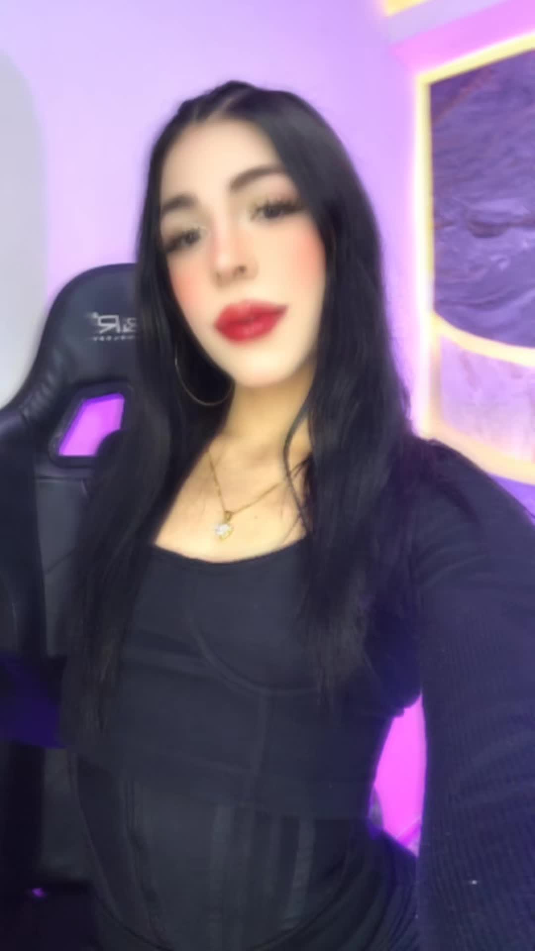 @Trixie Doll