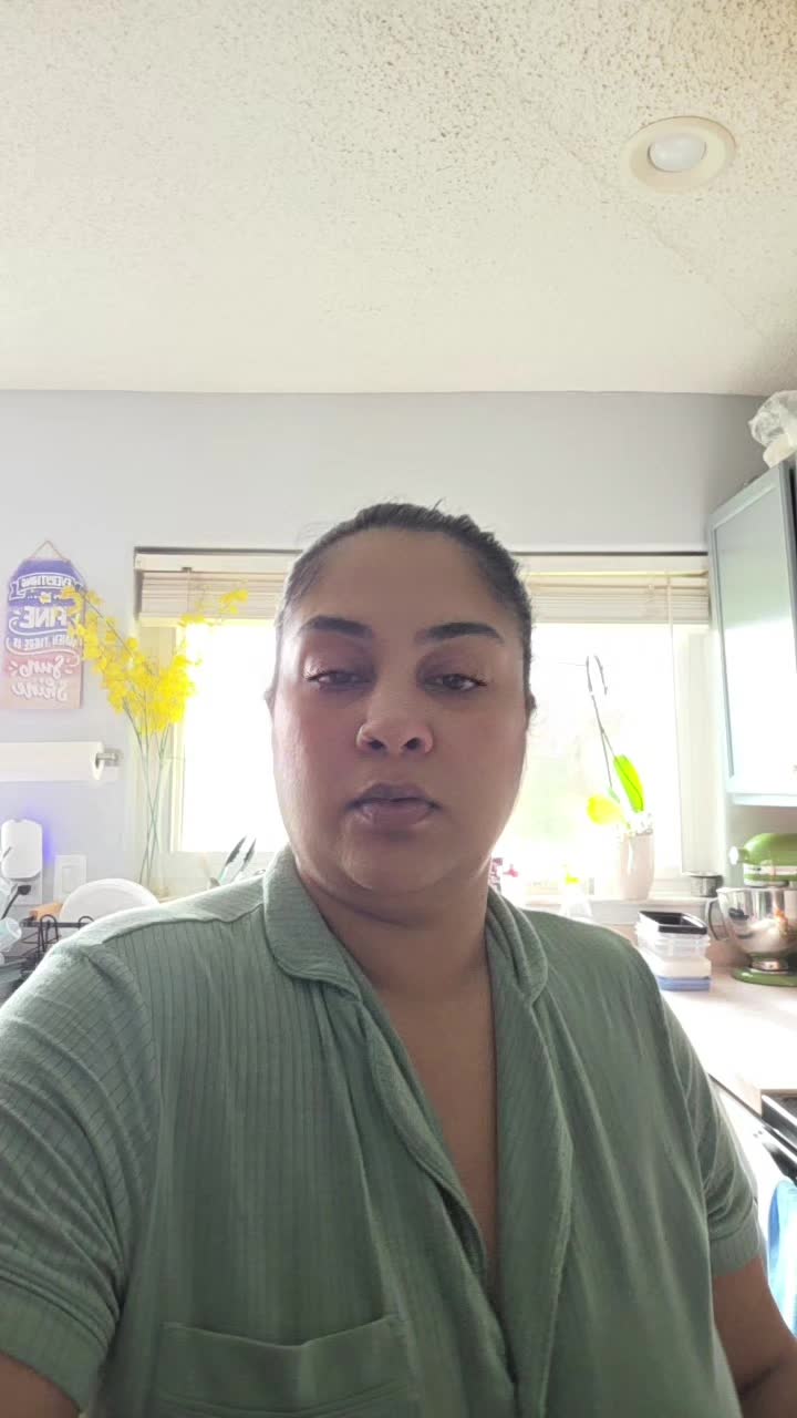 @𝓓𝓮𝓮 &deg;❀.ೃ࿔*