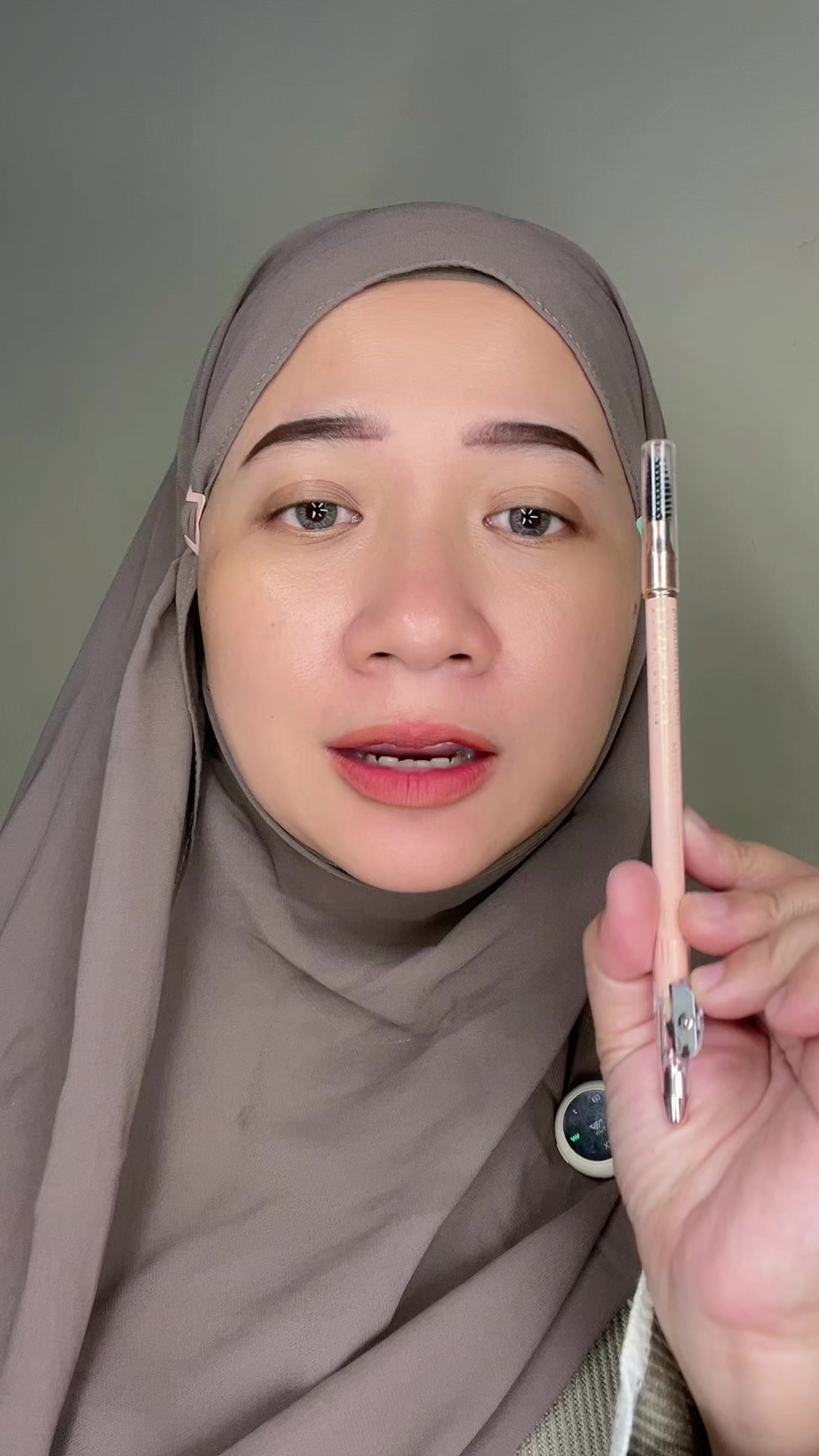 @Anis Yunia Akbar (AYA)