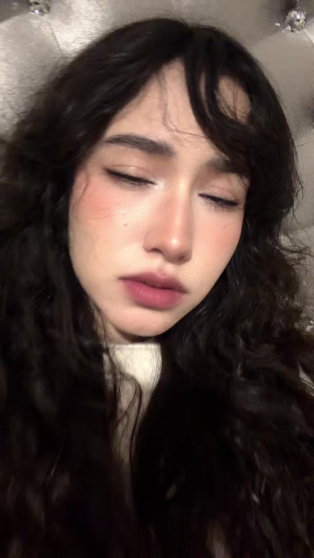 @vyoleth_v