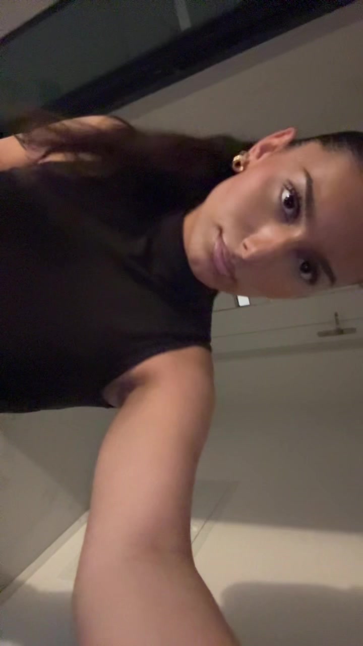@🍬