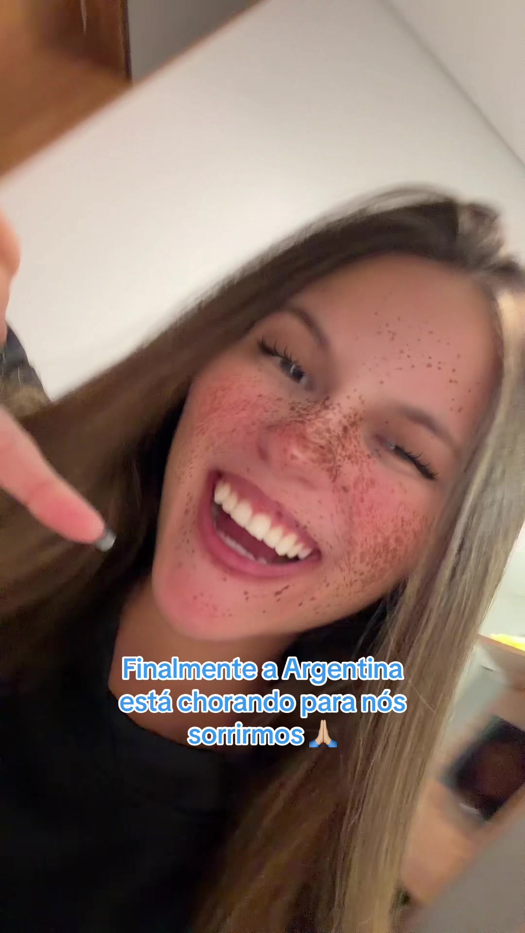 @Nicolle Nacamura 🦋
