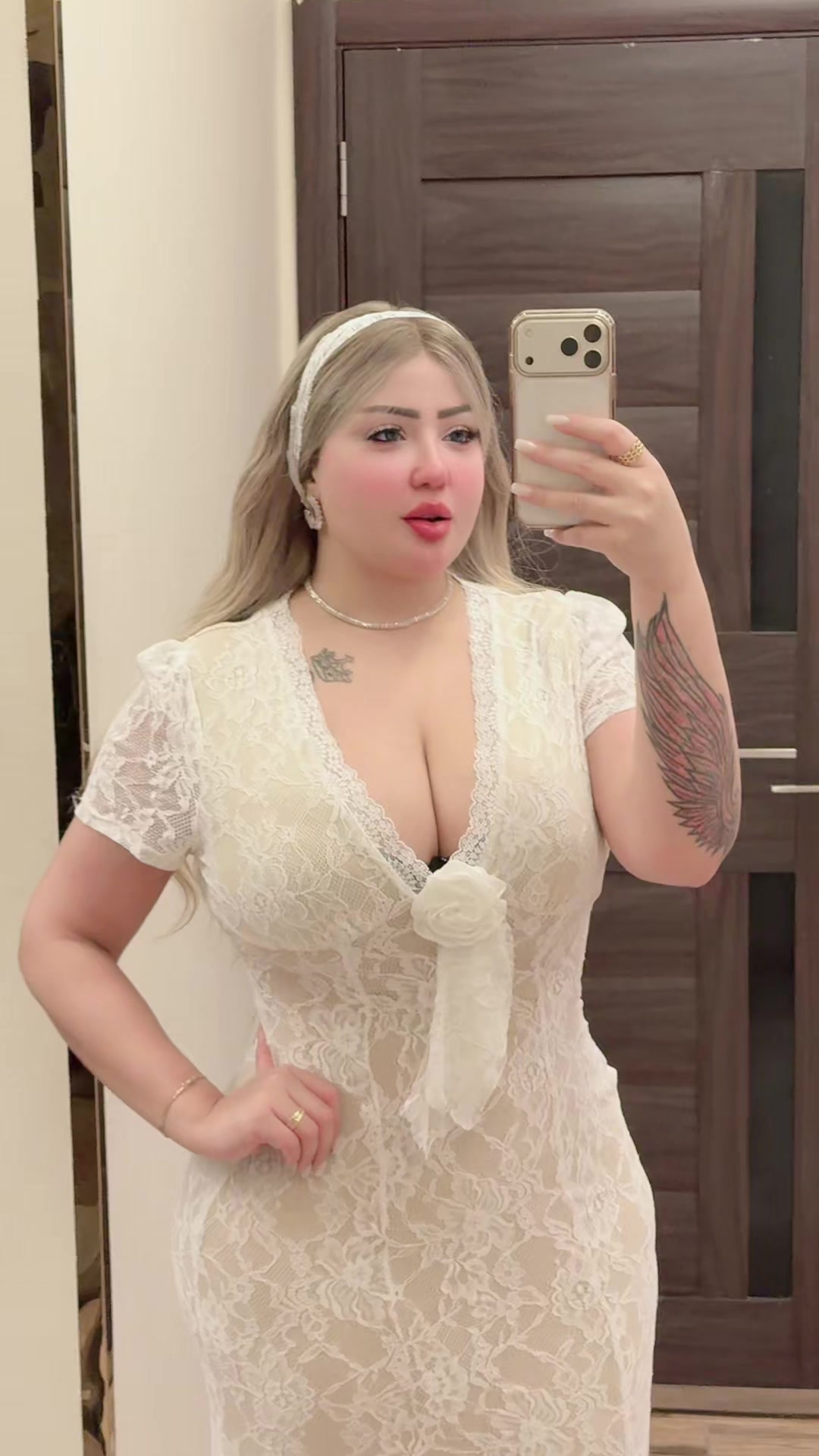 @boosy - بوسي