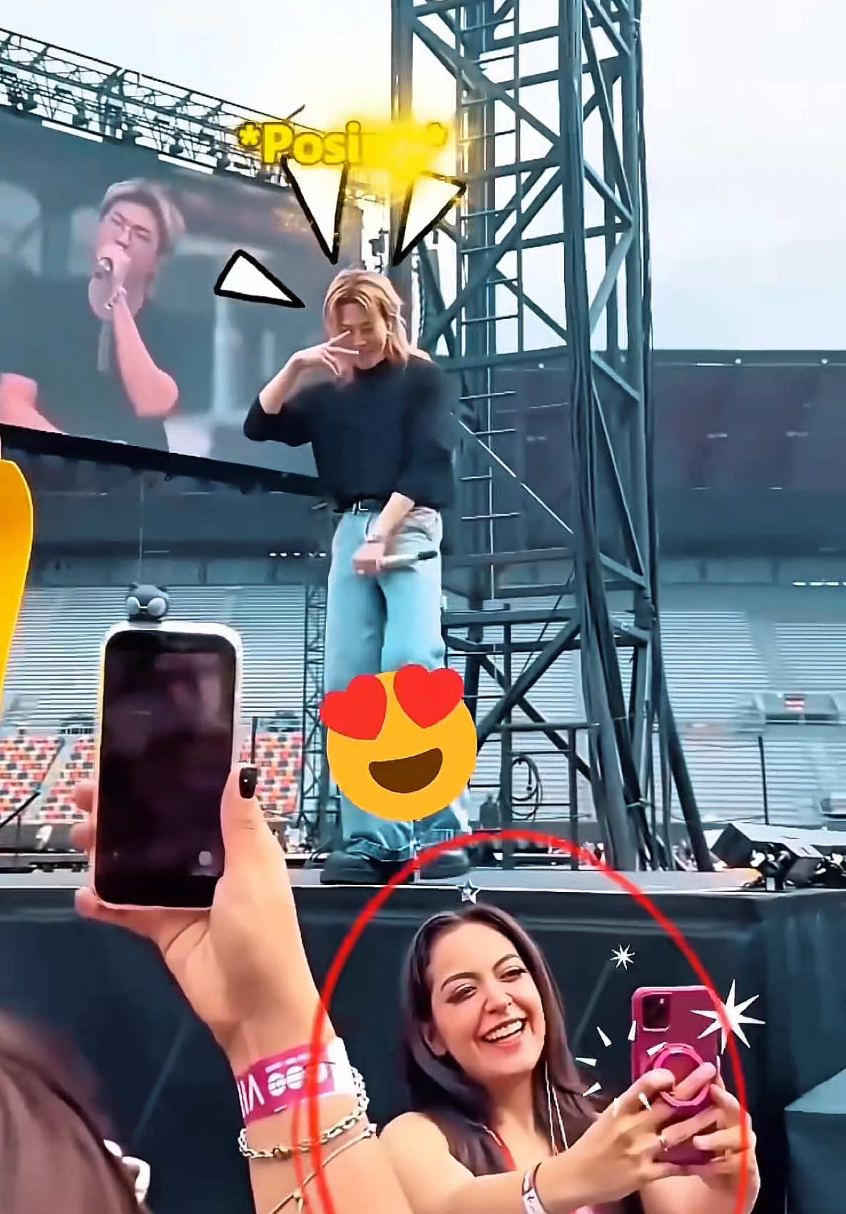 @KpopIdolMoments