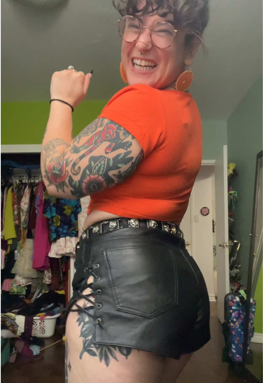 @Hillary🇨🇦