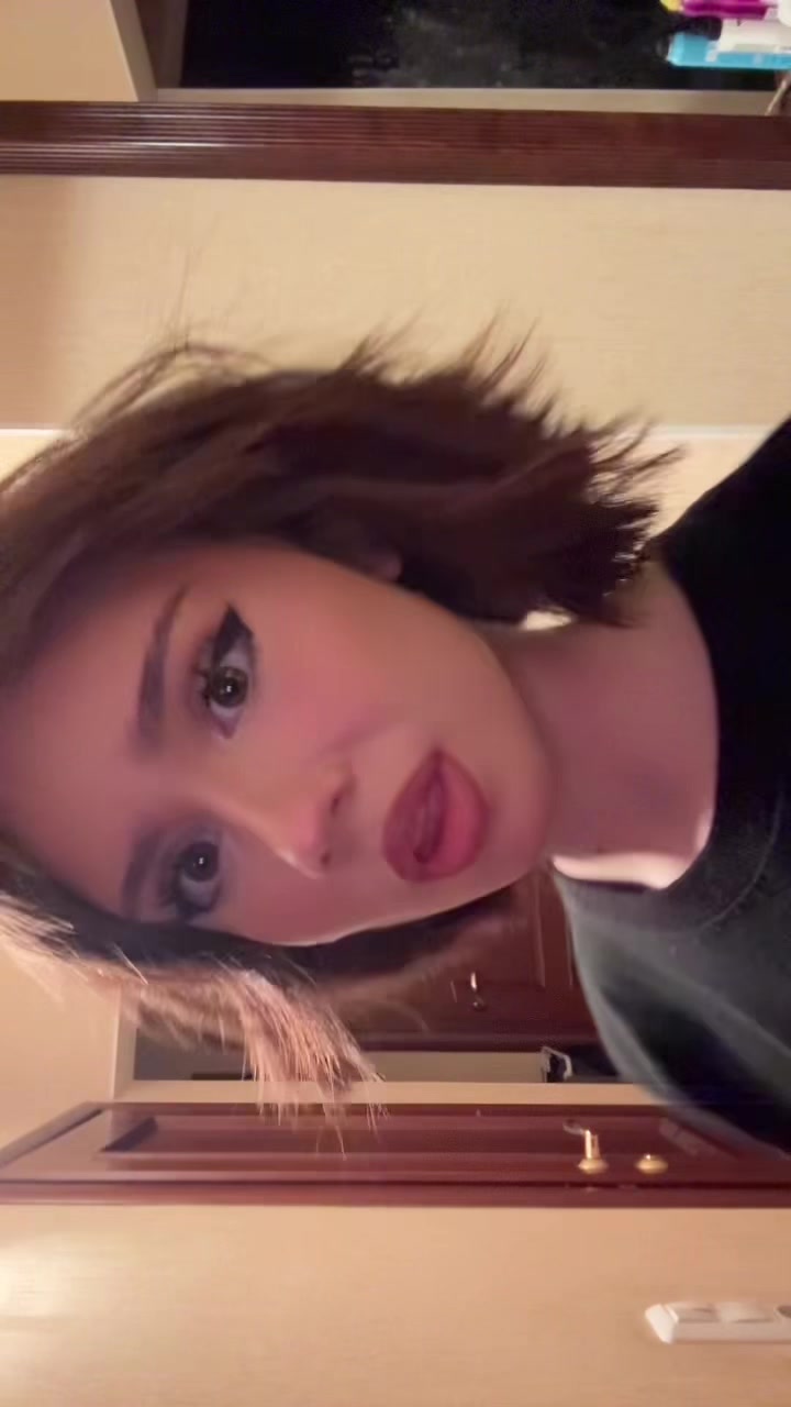 @Финик