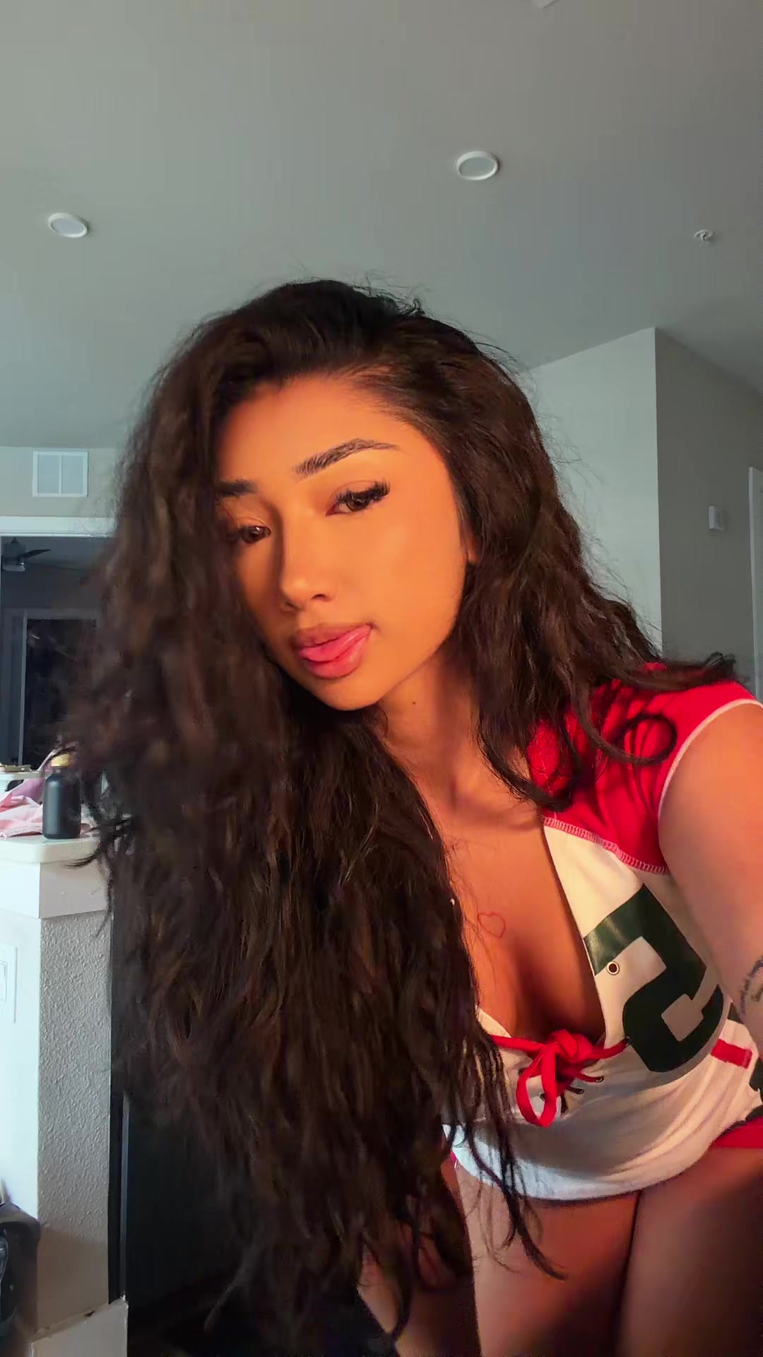 @V &spades;️