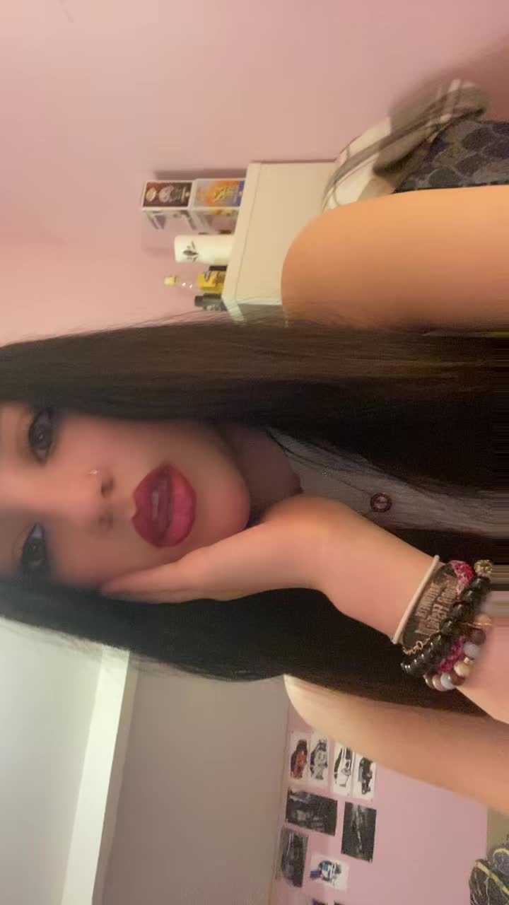 @𝕆𝕡𝕙𝕖𝕝𝕚𝕖