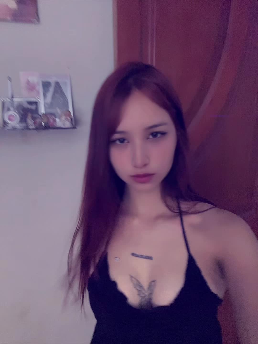 @jenninluv >|<