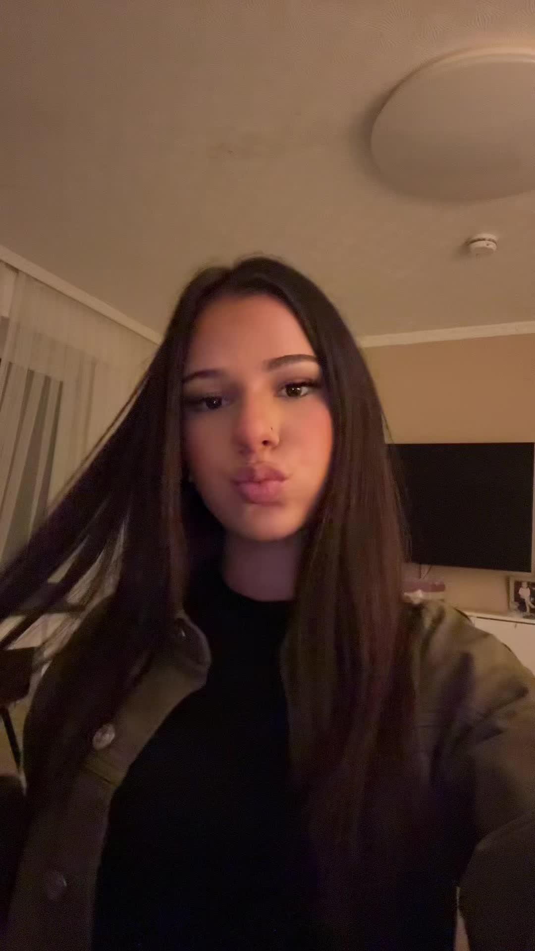 @𝒃.𝒖𝒔𝒓𝒂&lsquo;🌺
