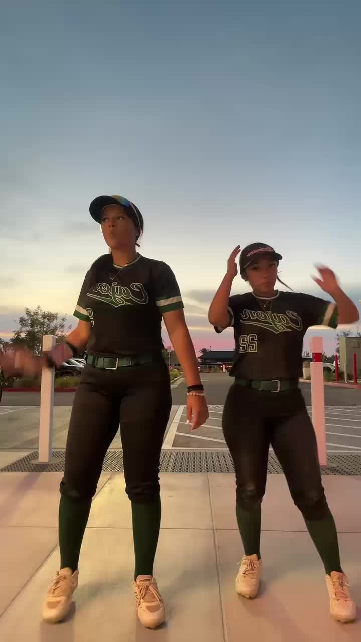 @caligirl_