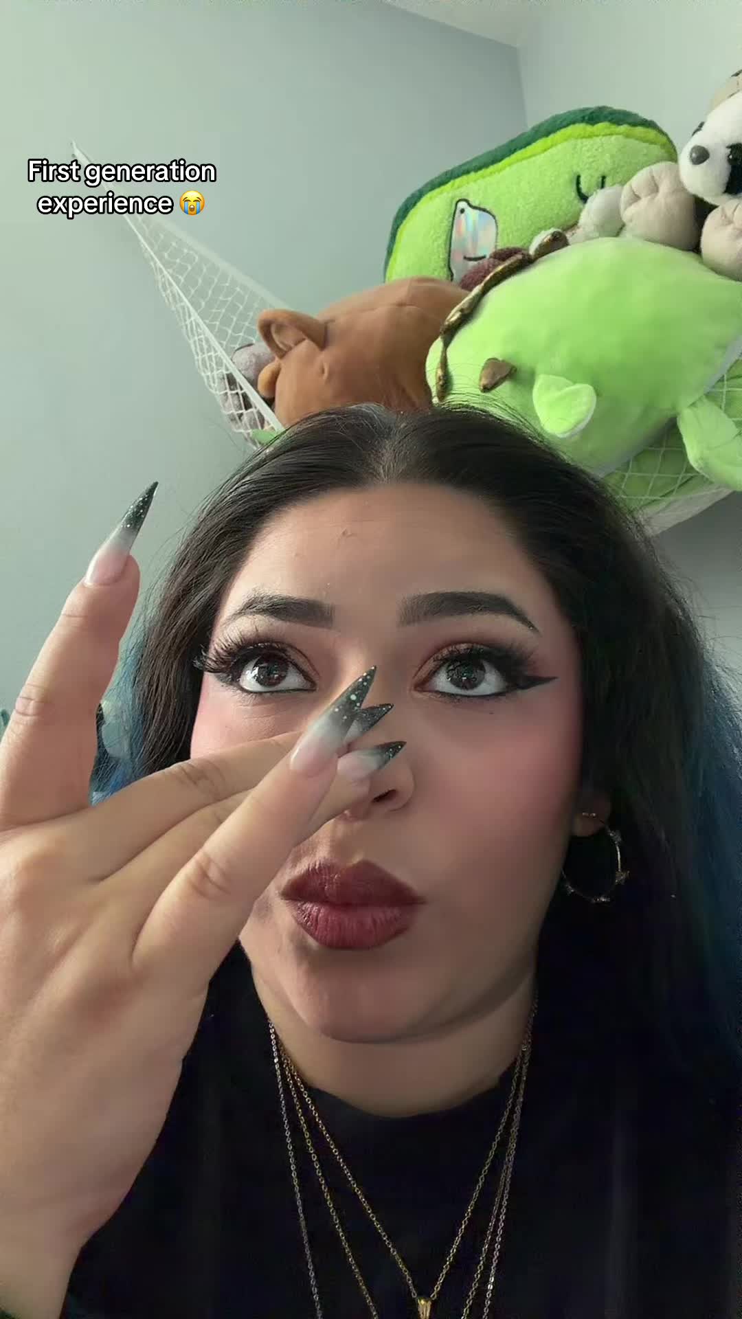 @athenaxiomara