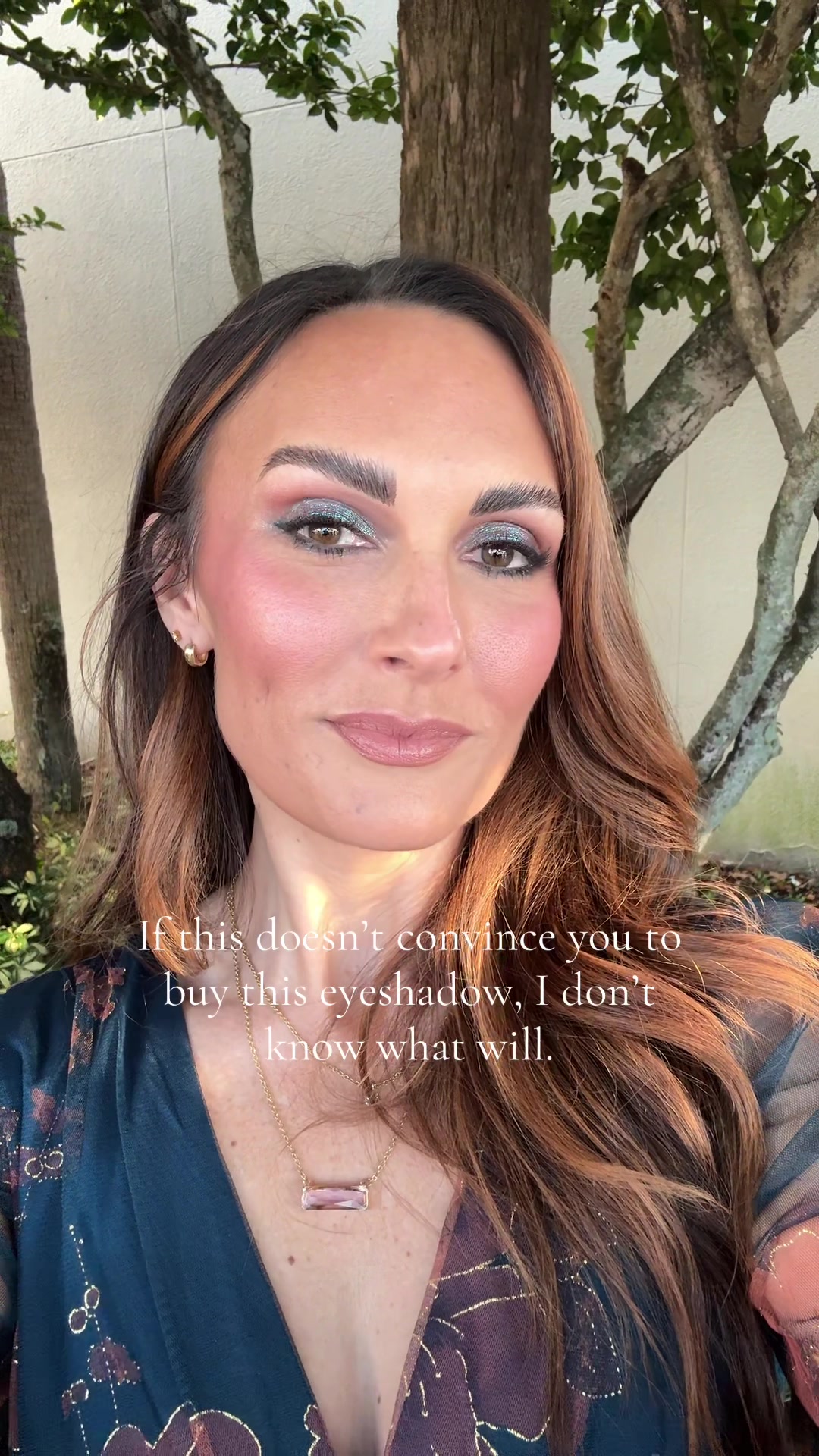 @Fern | makeup + mom life