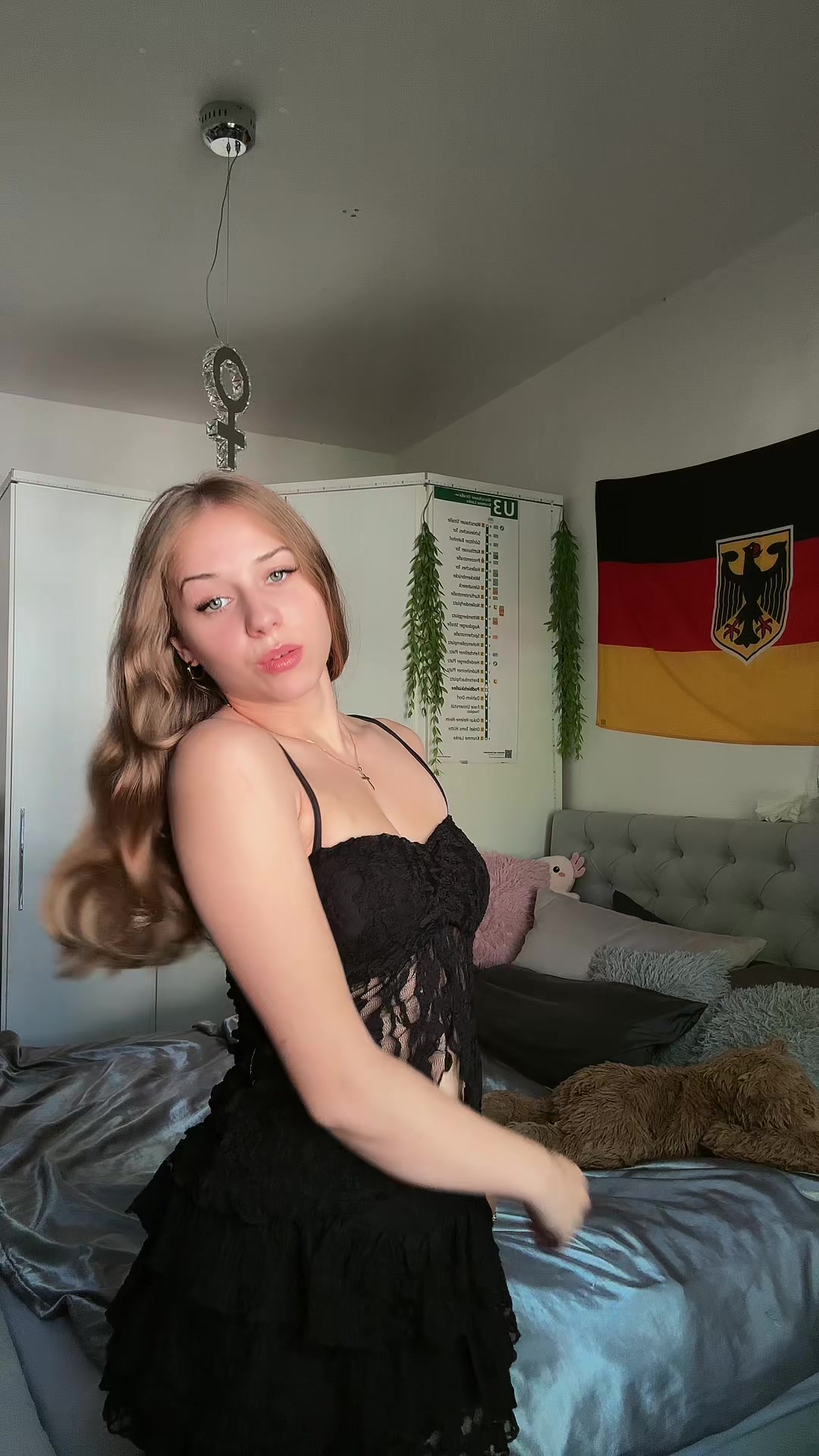 @Zelia🇩🇪
