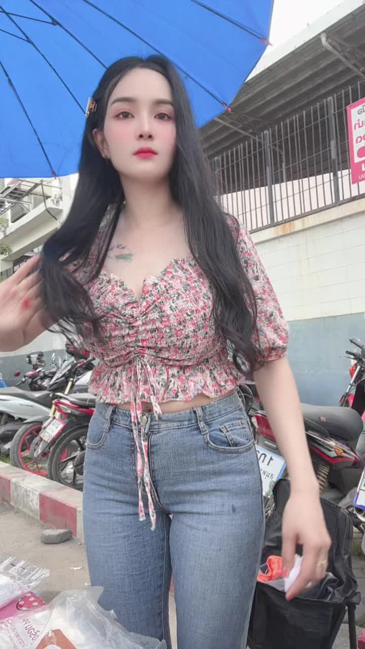@สาวจอยจี้ [219.3K]
