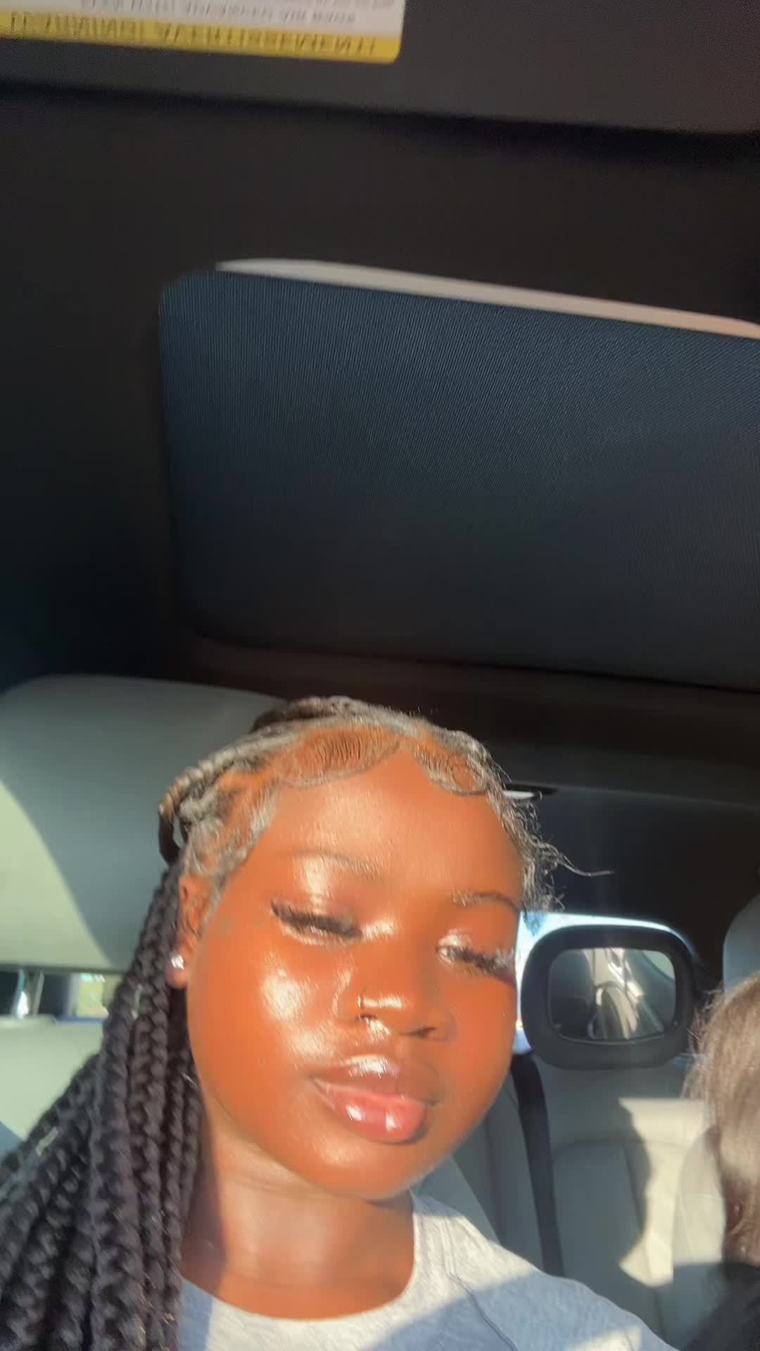 @abriajeantaa