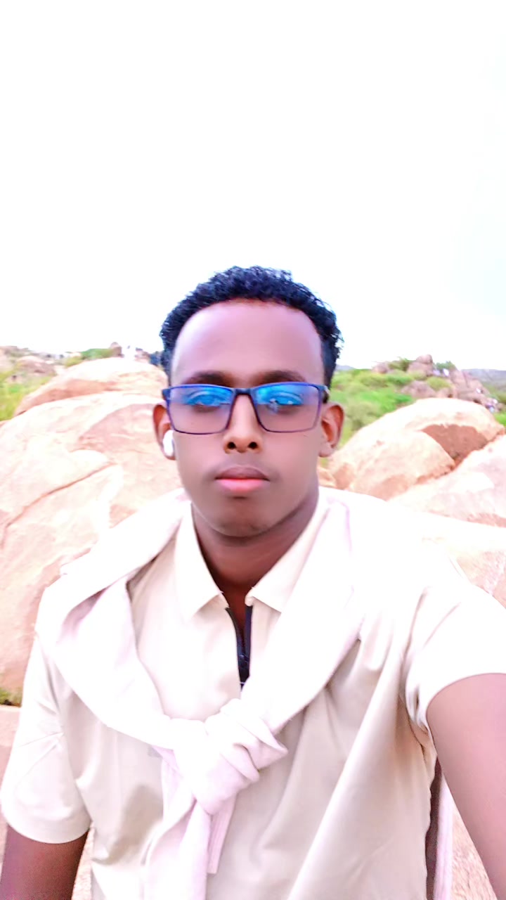 @C/ GaleYdh🦅 ibnu shuceyb🦊🦊