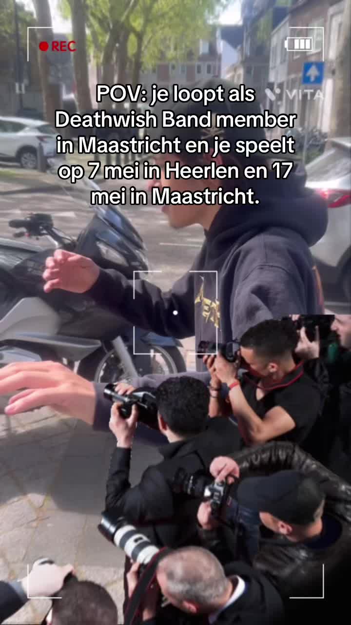 @Borrelnoot