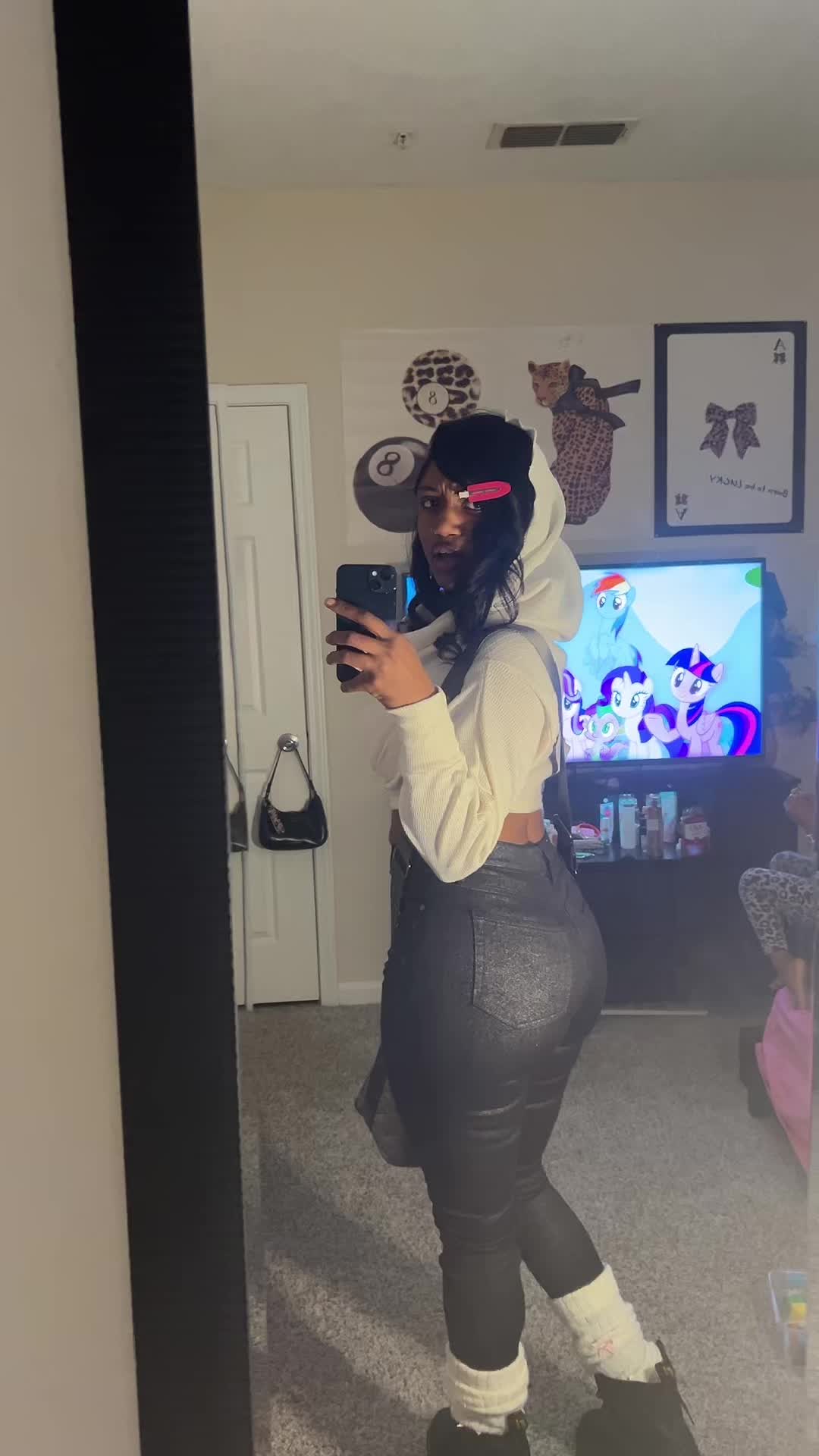@Shy