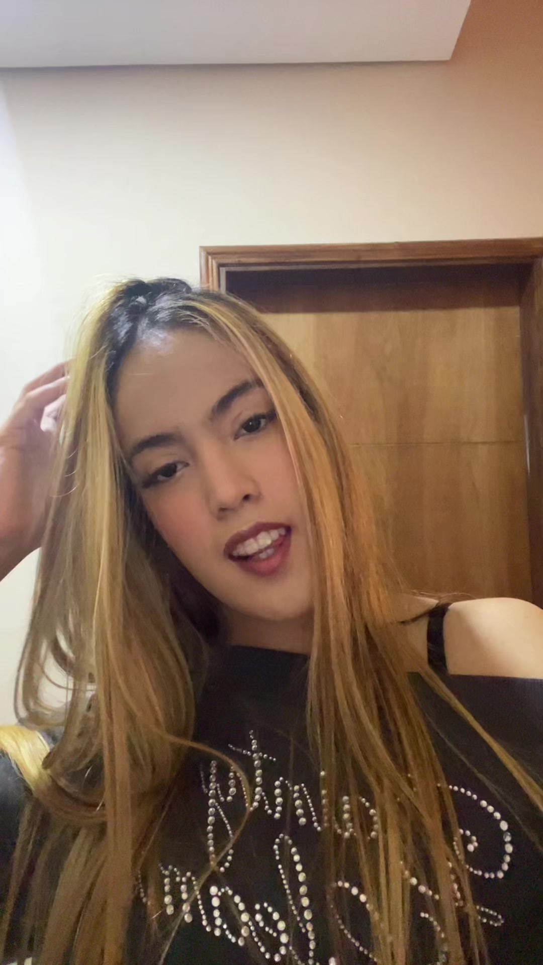 @Lailla