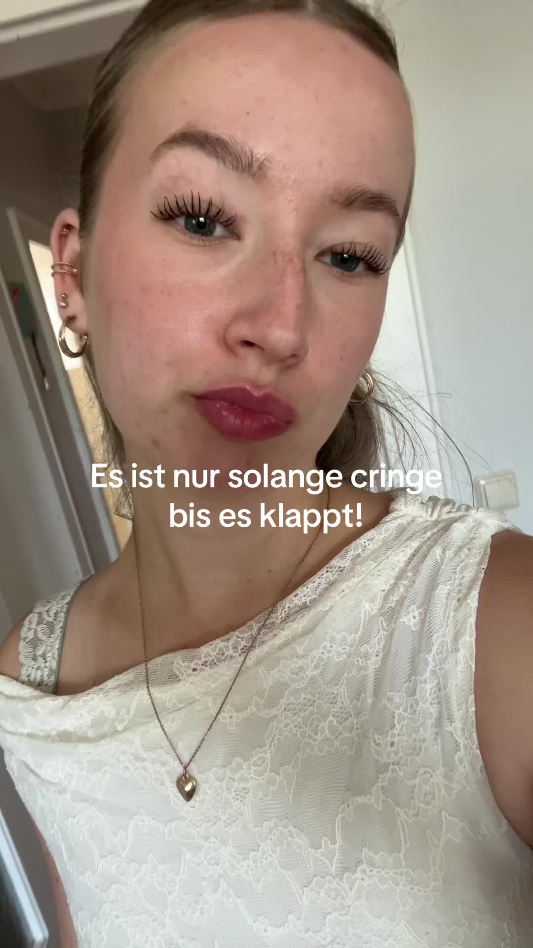 @Elina