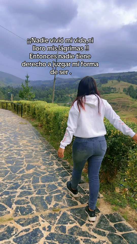 @🤍Emelin🦋