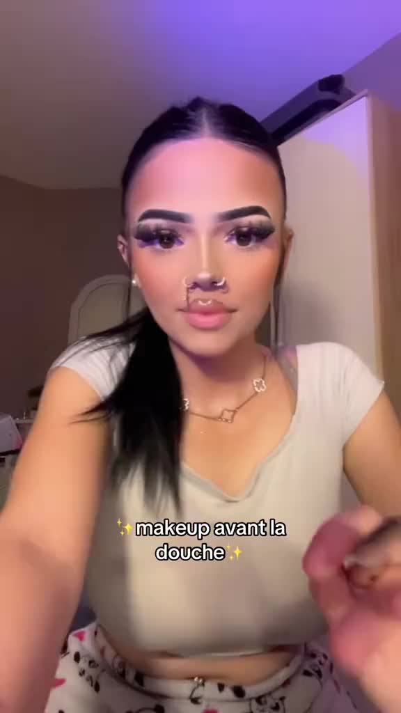 @🥥