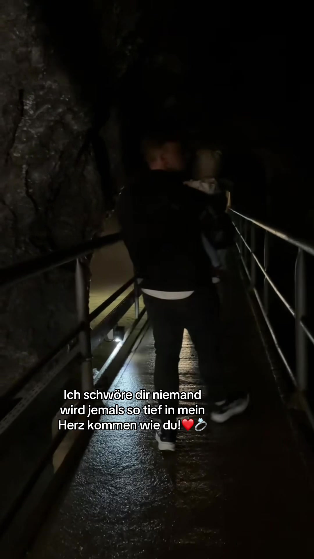 @x.seinefrau.x04