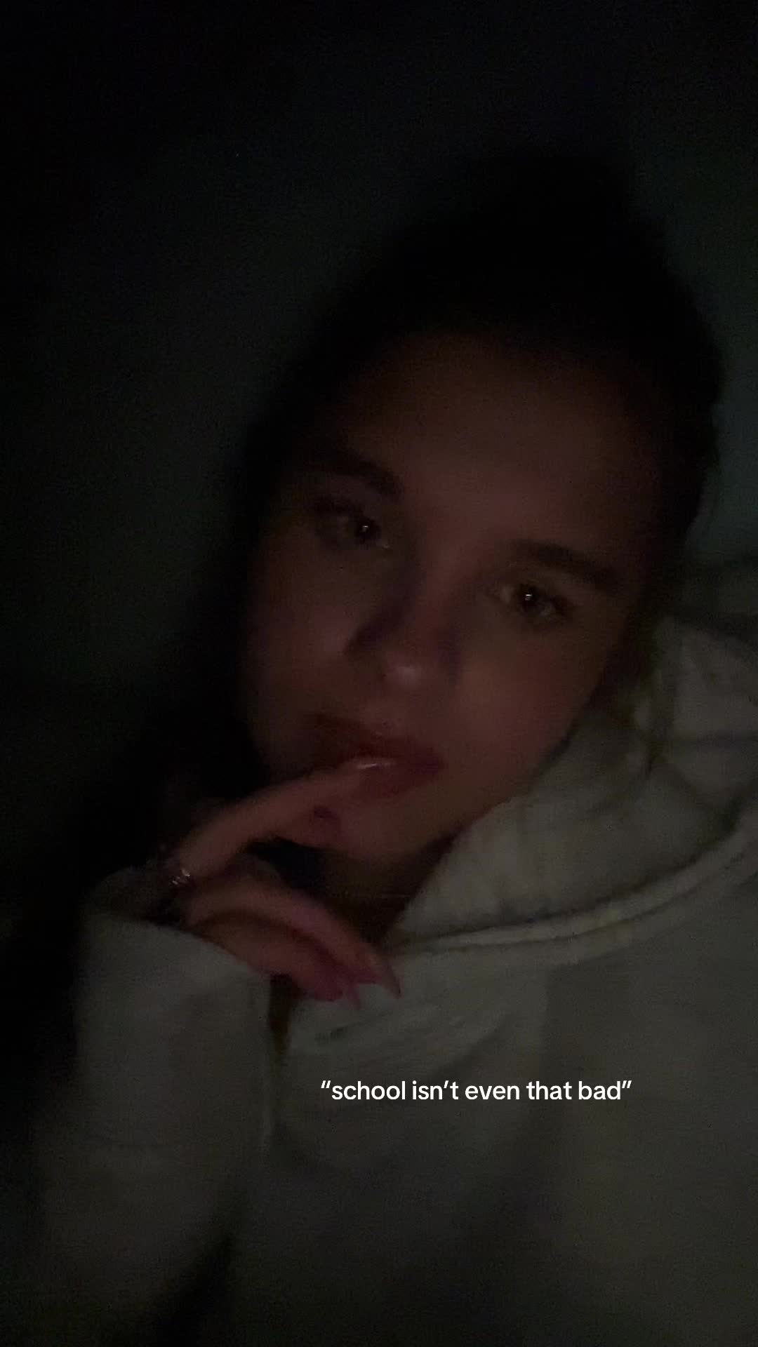 @👤