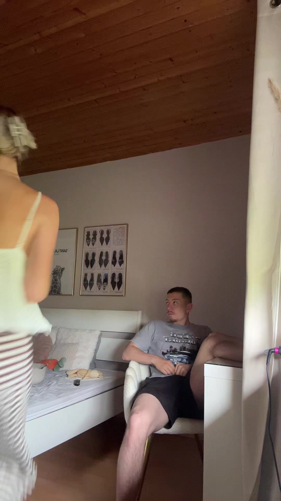 @Emi🍒