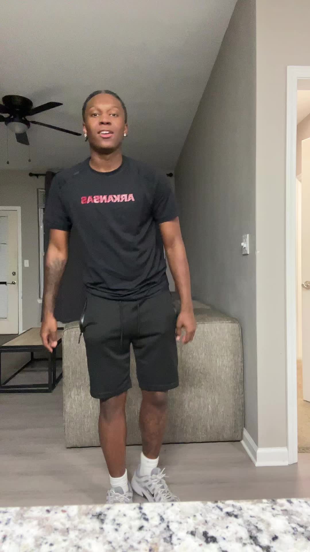 @useruno